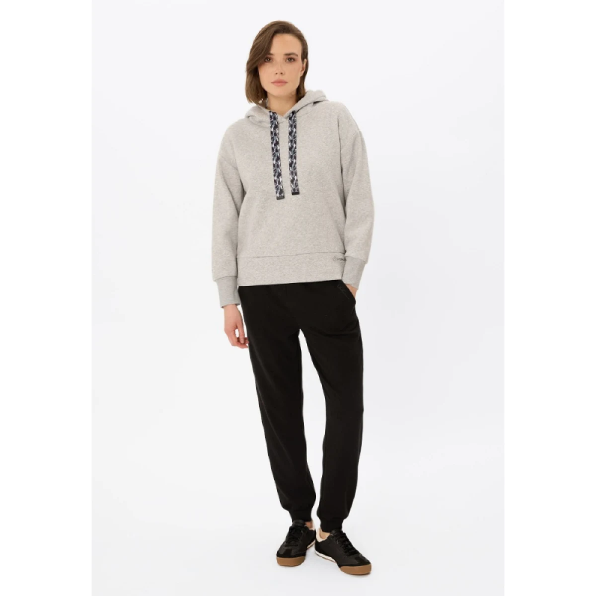 Dámske tepláky VOLCANO N-SILO-700-BLACK · záber 3