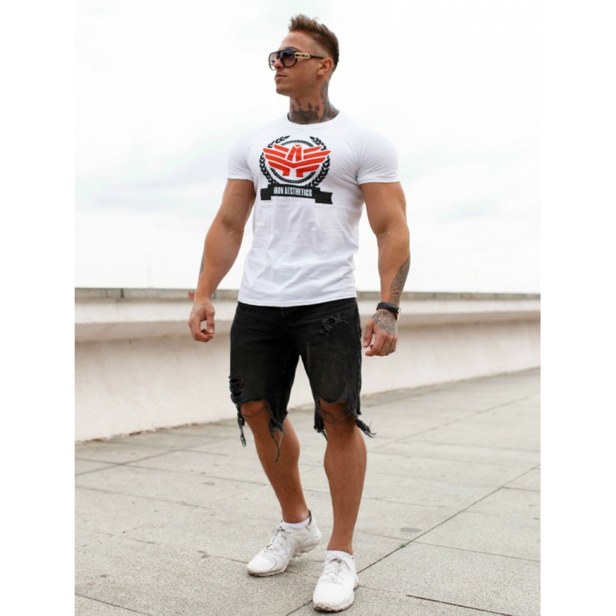 Pánske fitness tričko Iron Aesthetics Triumph, biele · záber 4