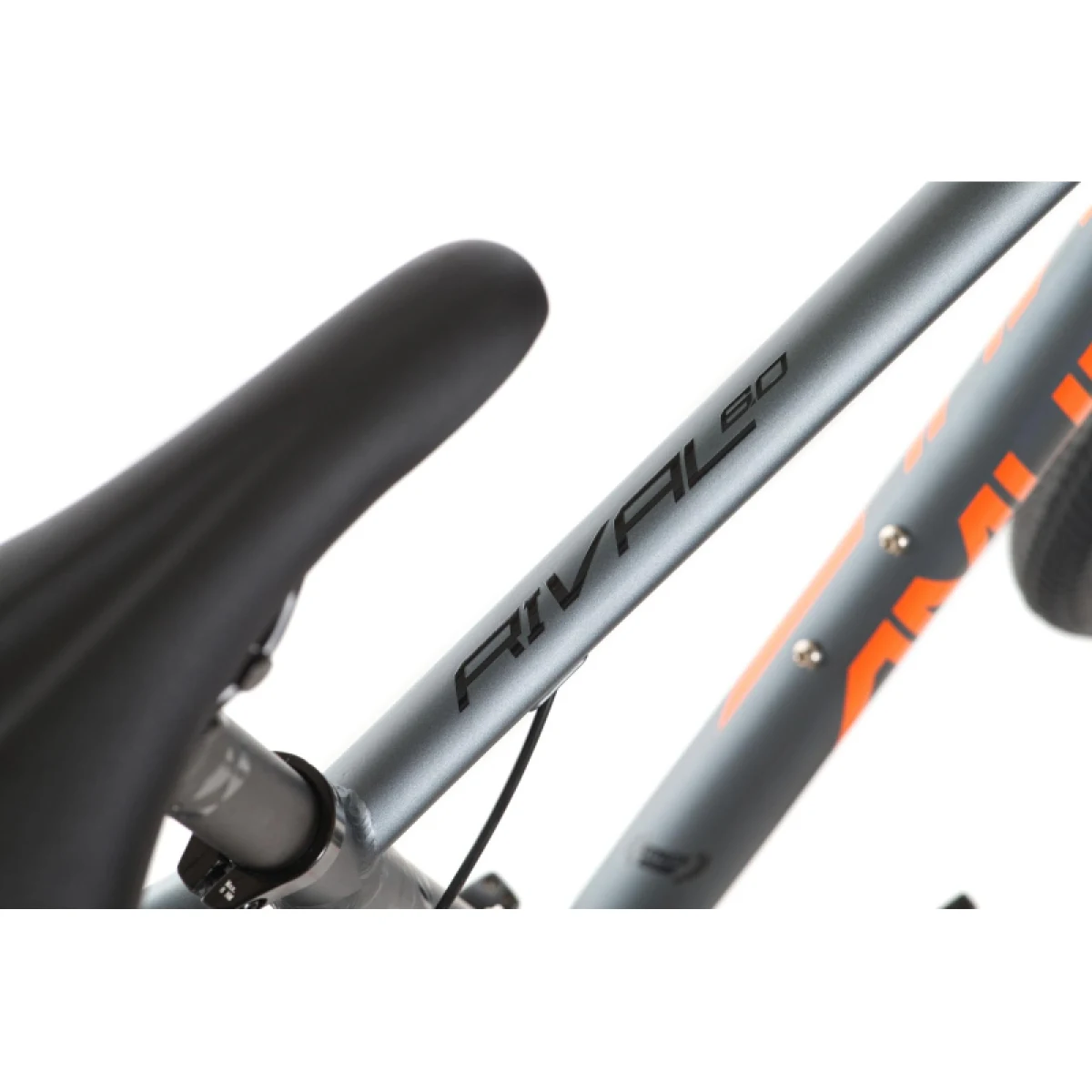 Horský bicykel AMULET 29 Rival 6.0 SH, black matt orange · záber 3