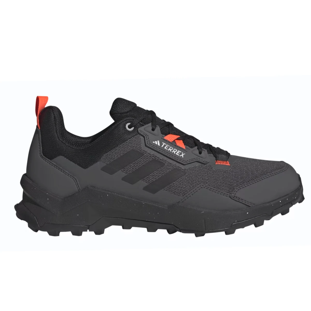 Adidas Terrex AX4 - 44 ⅔ · záber 1