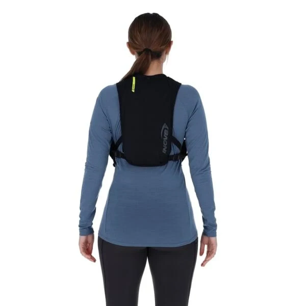 Inov-8 RACEPAC 4 · záber 1