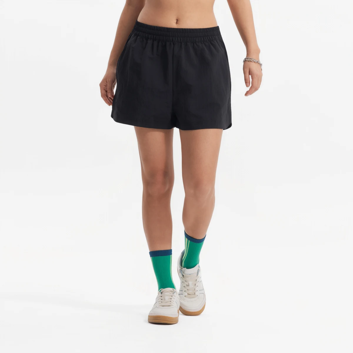 DECATHLON Dámske plátenné šortky Elementals čierne L · záber 1
