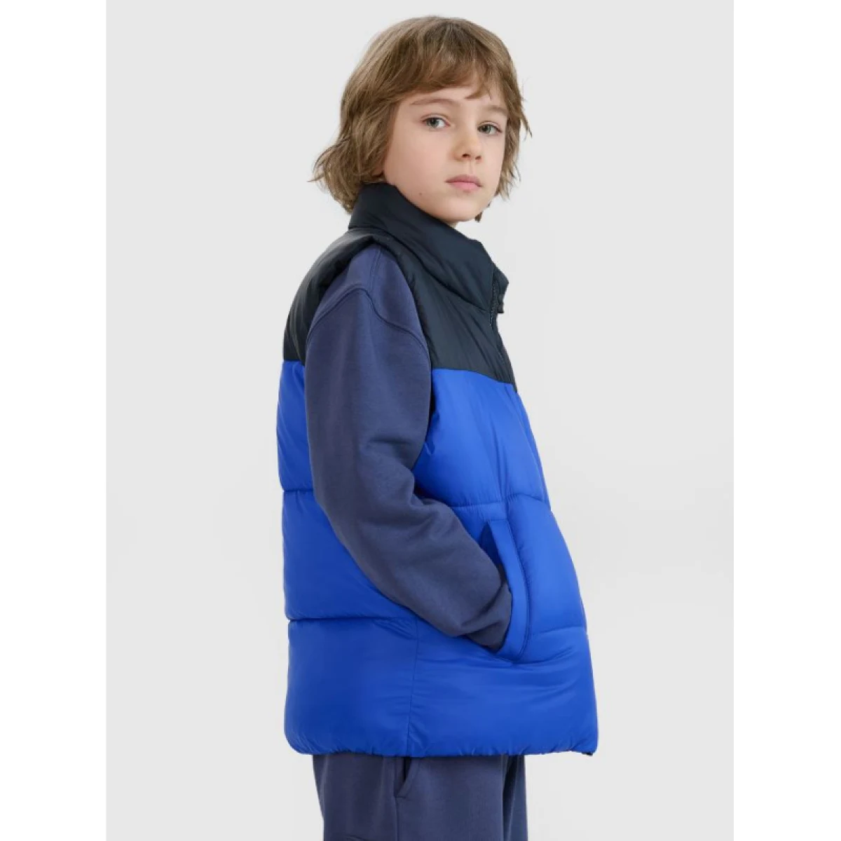Chlapecká vesta 4F JUNIOR VEST JACKET-JWSS25TVJAM208-36S-BLUE · záber 4