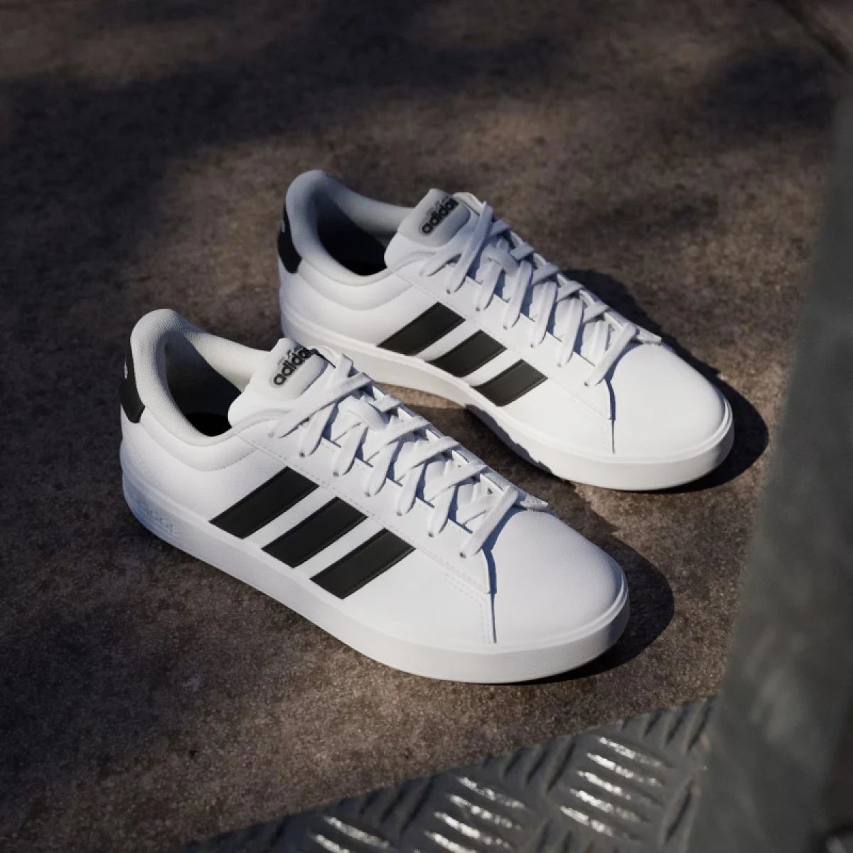 Dámska rekreačná obuv ADIDAS Grand Court 3.0 W cloud white core black cloud white · záber 4
