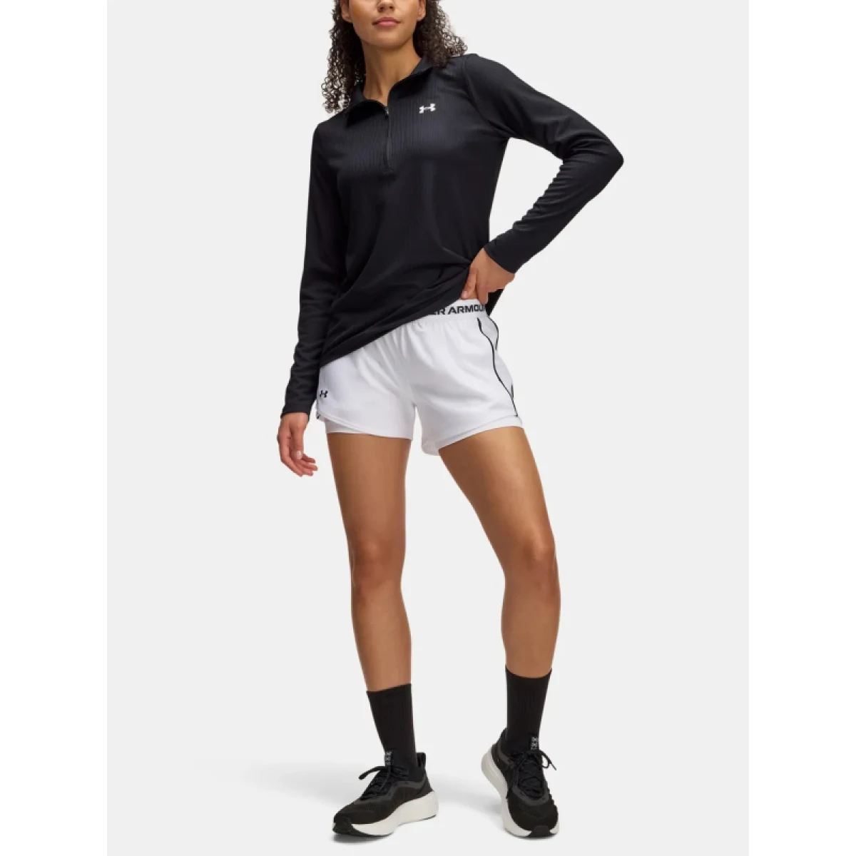 Dámské tréninkové kraťasy UNDER ARMOUR Tech Play Up 2in1 Shorts-WHT · záber 4