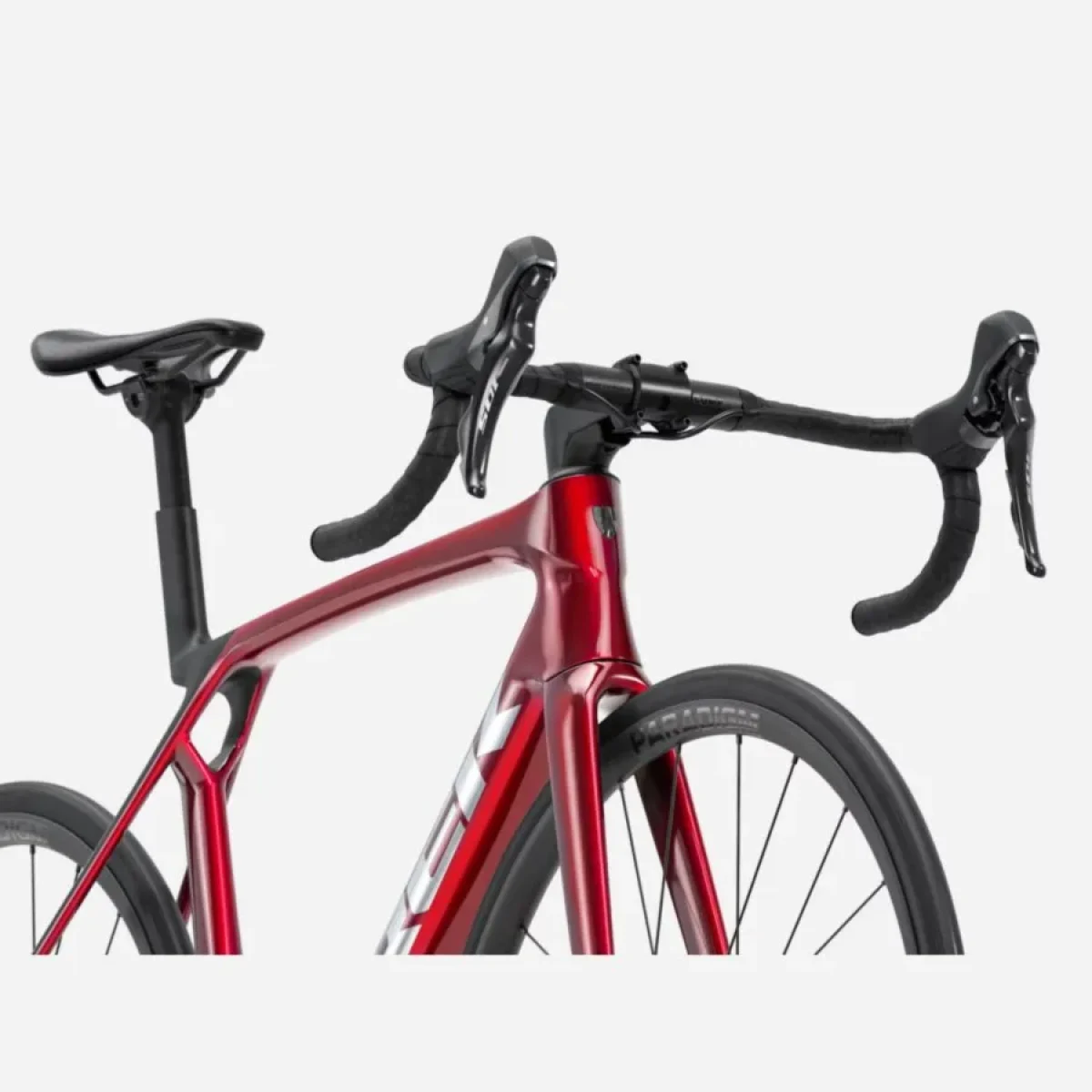 TREK Madone SL 5 Gen 8 Gloss Fury Red/Matte Deep Smoke 2026 - Veľkosť: L · záber 5
