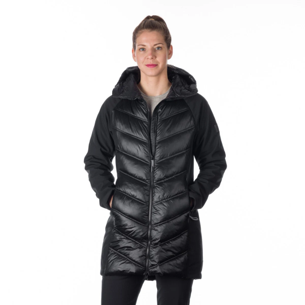 Dámská turistická softshellová bunda NORTHFINDER MARGIE-269-black · záber 2