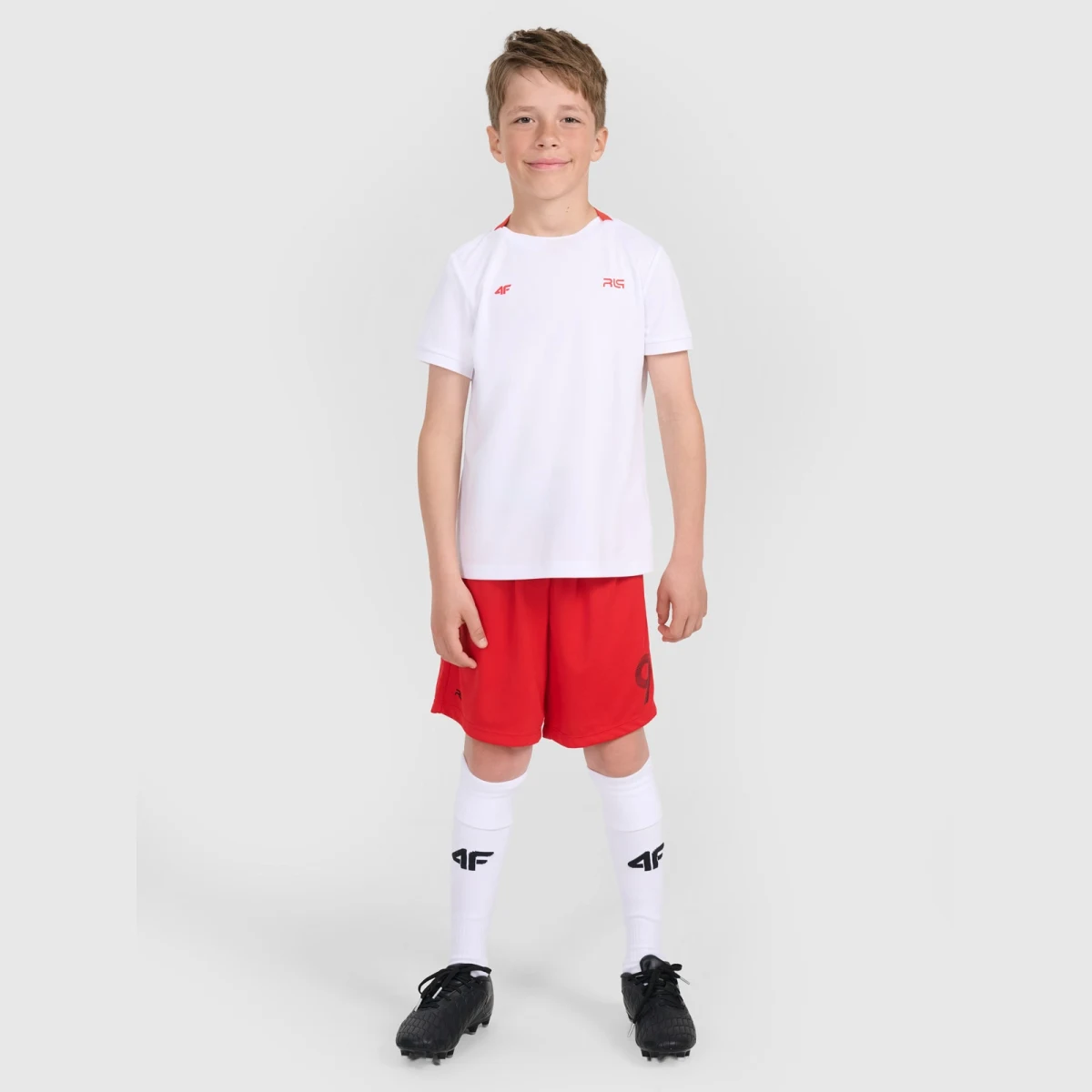 Dětské sportovní šortky 4F JUNIOR x Robert Lewandowski - červené · záber 2
