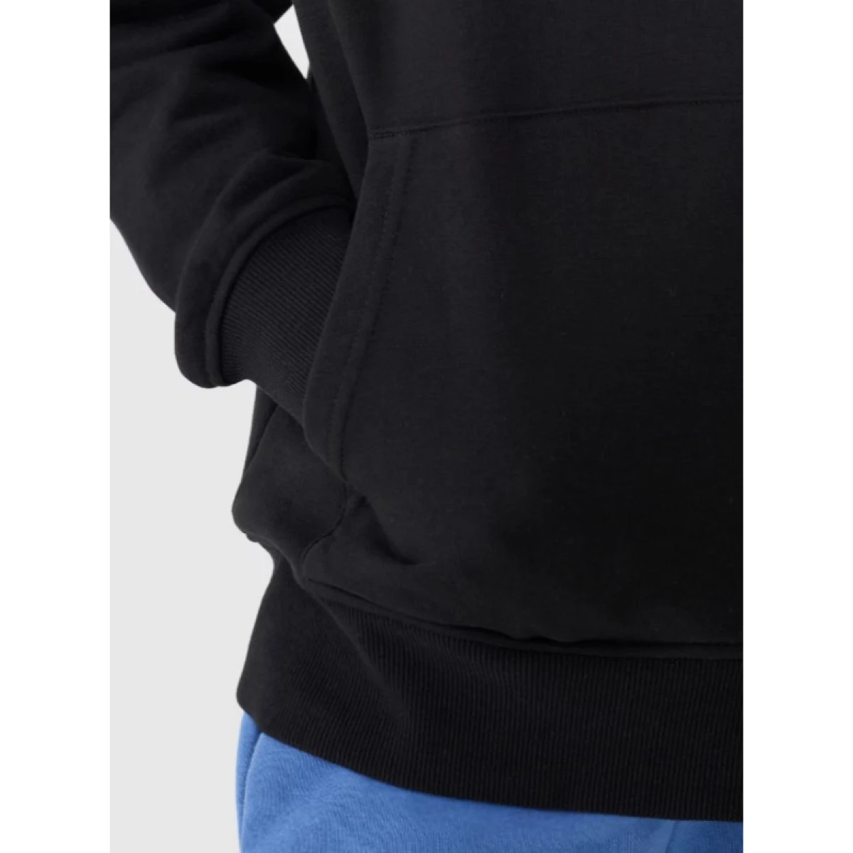 Chlapecká mikina s kapucí 4F JUNIOR SWEATSHIRT M1712-20S-DEEP BLACK · záber 5