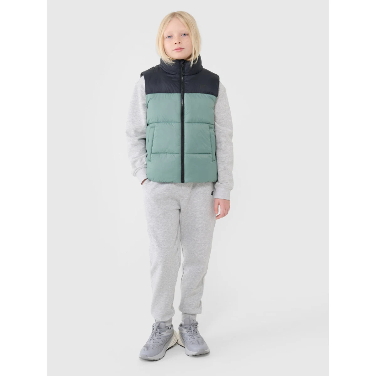 Chlapecká vesta 4F JUNIOR VEST JACKET-JWSS25TVJAM208-41S-GREEN · záber 5