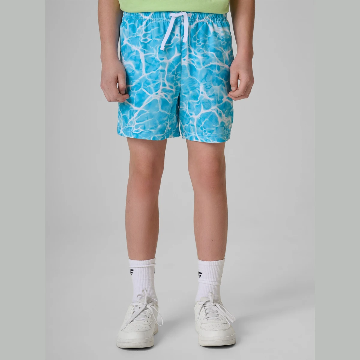 Plážové boardshorty chlapčenské - modré - Farba: modrá · záber 2