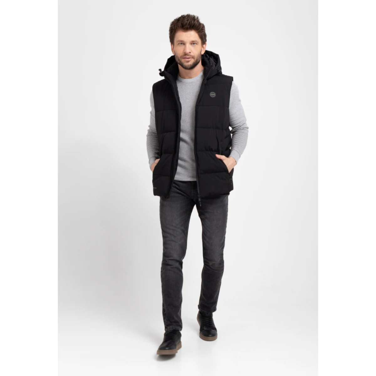 Pánska vesta VOLCANO V-EGON 700-BLACK · záber 4