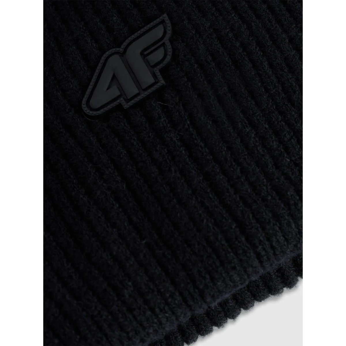 Zimná čiapka 4F CAP WAW25ACAPU562-20S DEEP BLACK · záber 3