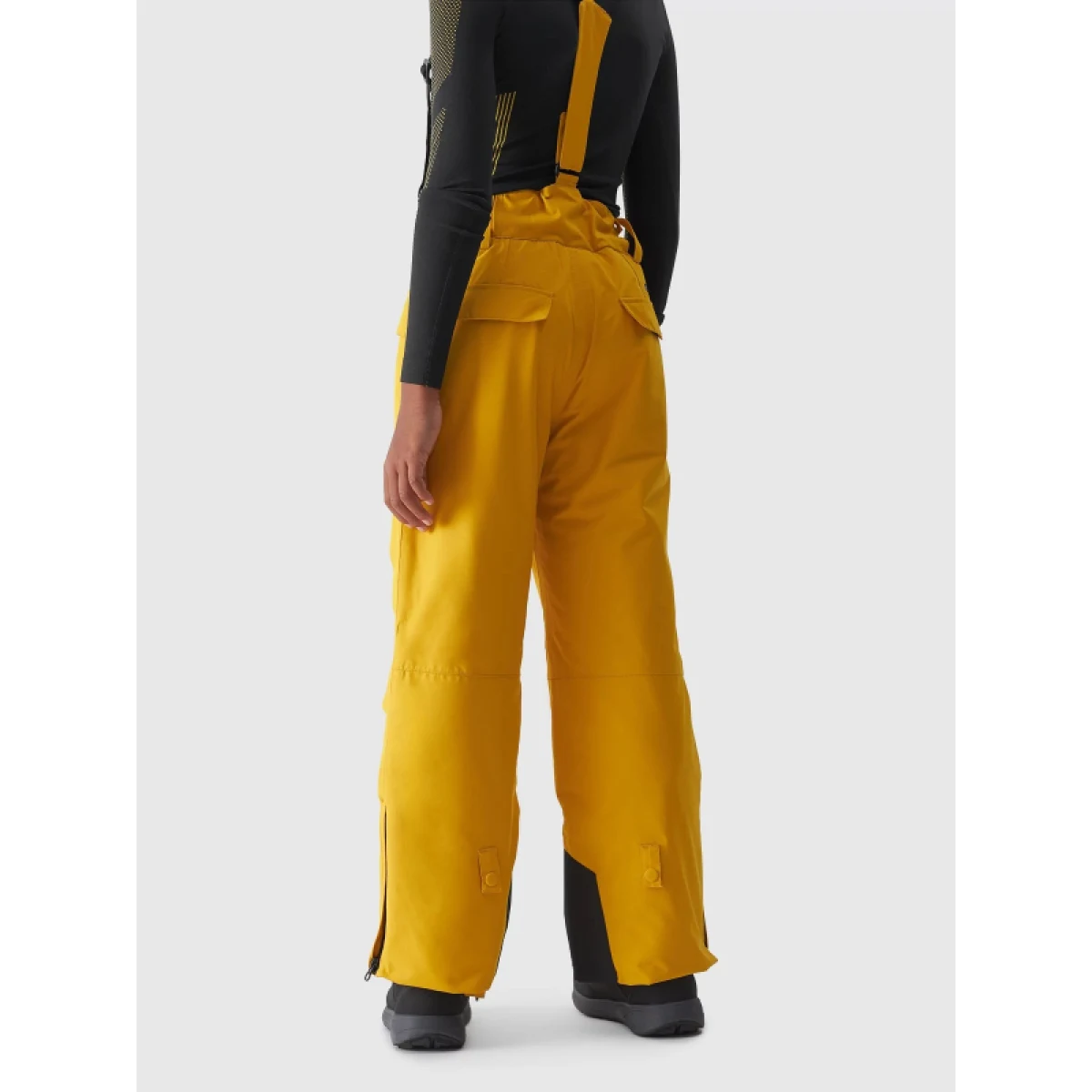 Chlapecké lyžařské kalhoty 4F JUNIOR TROUSERS FNK-JAW23TFTRM360-71S-YELLOW · záber 4