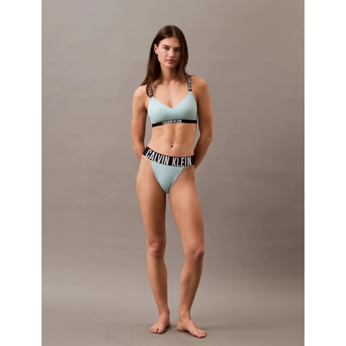 Dámská podprsenka CALVIN KLEIN LGHTLY LINED BRALETTE-Ether · záber 4