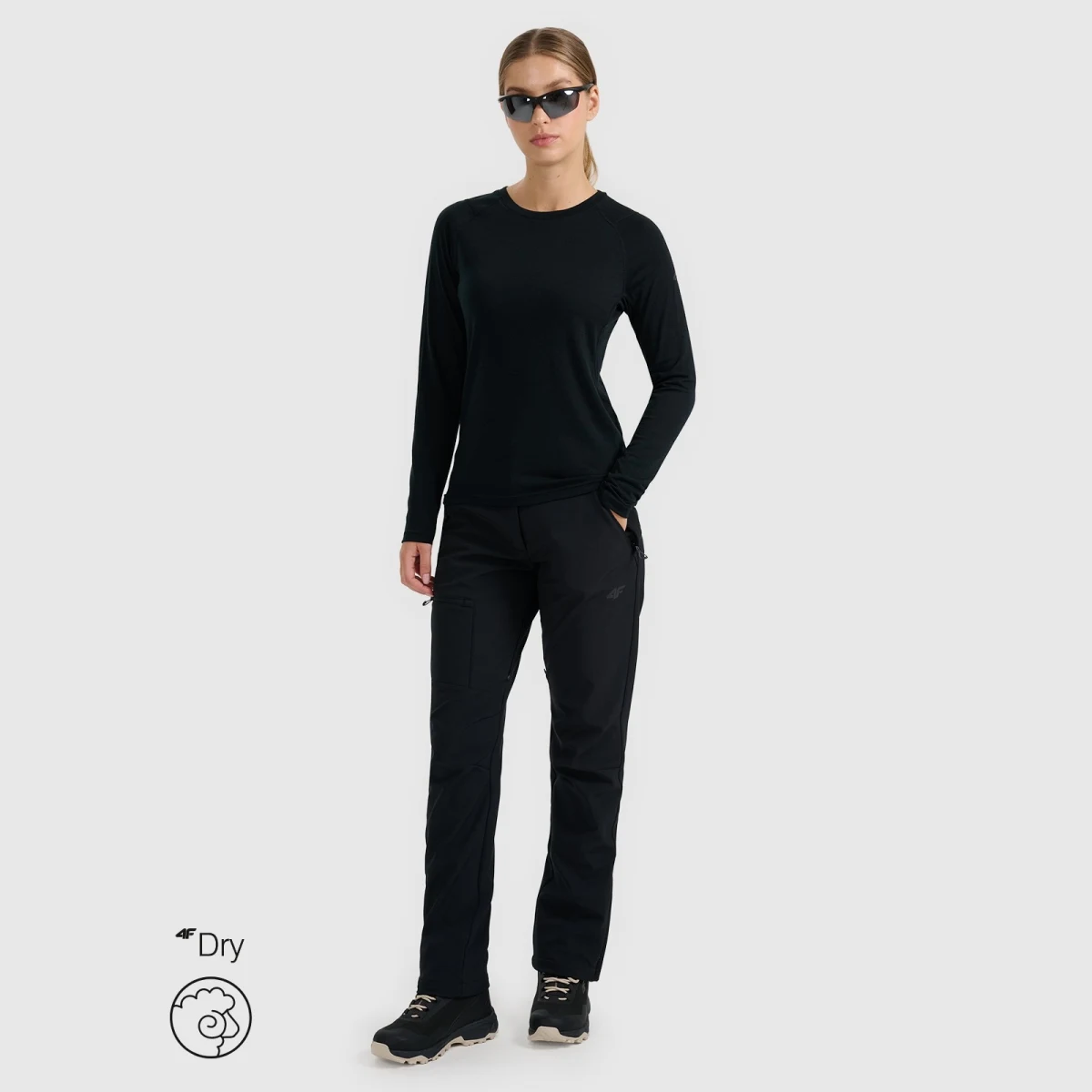 Dámský rychleschnoucí trekingový longsleeve s merino vlnou - černý · záber 2