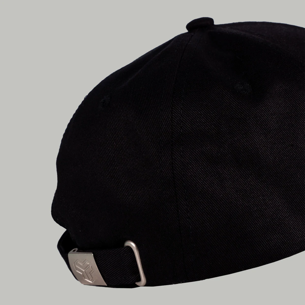 STRIX Šilterica Aster black · záber 2