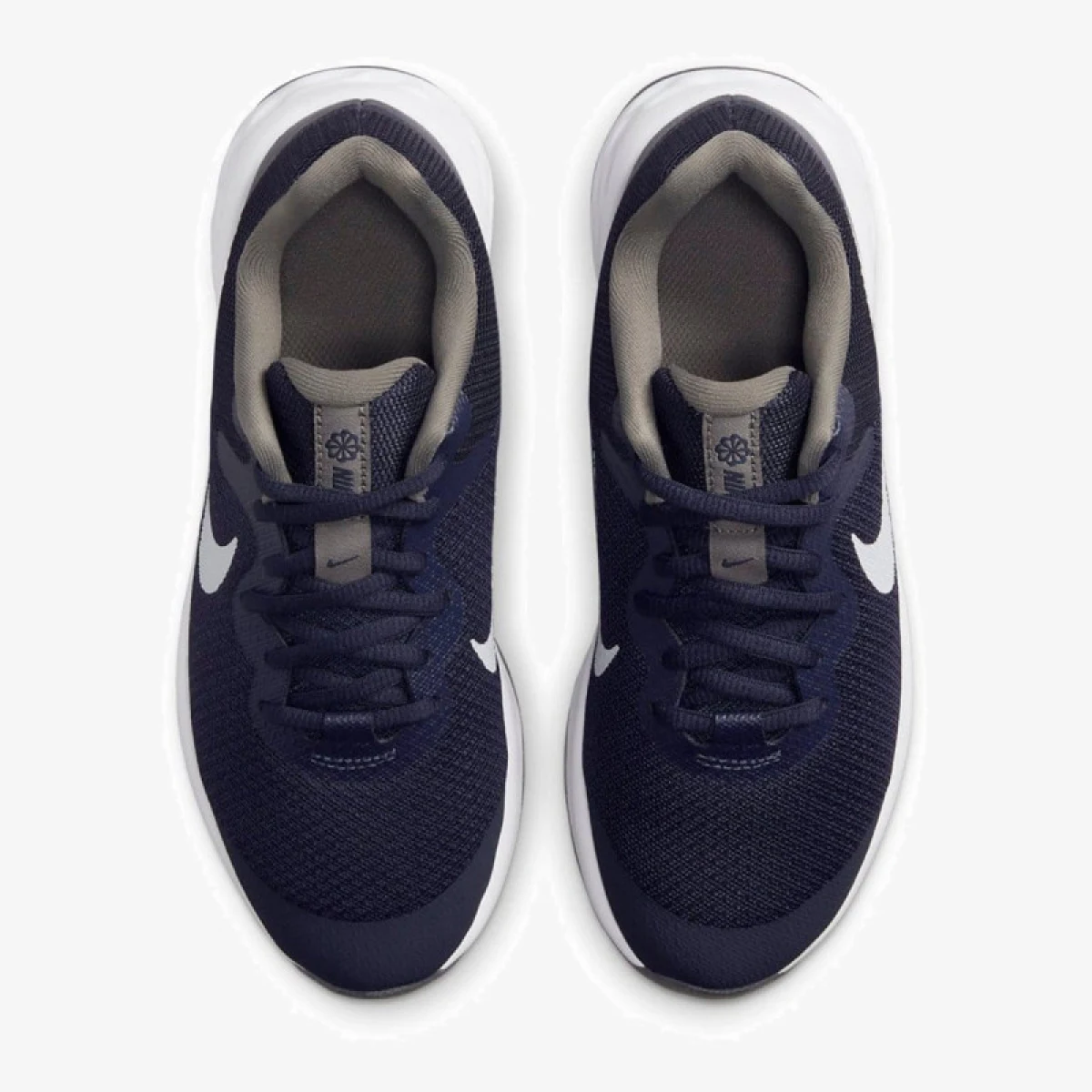 Chlapčenská športová obuv (tréningová) NIKE Revolution 6 Next Nature midnight navy white flat pewter · záber 5