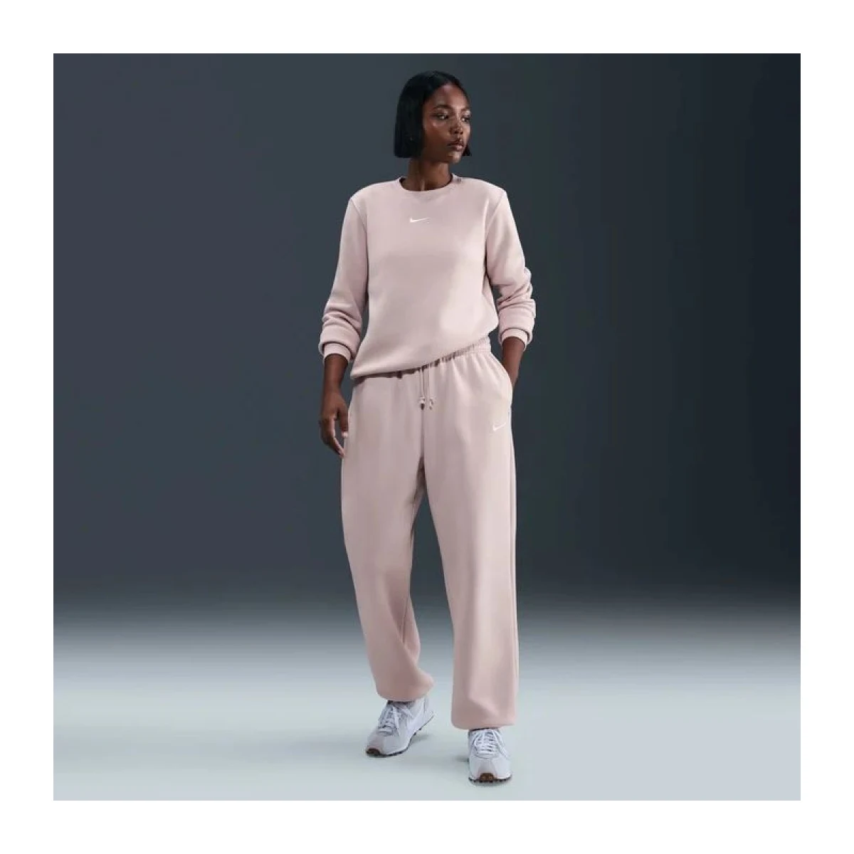 Dámská zateplená mikina NIKE W NSW PHNX FLC STD CREW SILT RED SAIL · záber 5