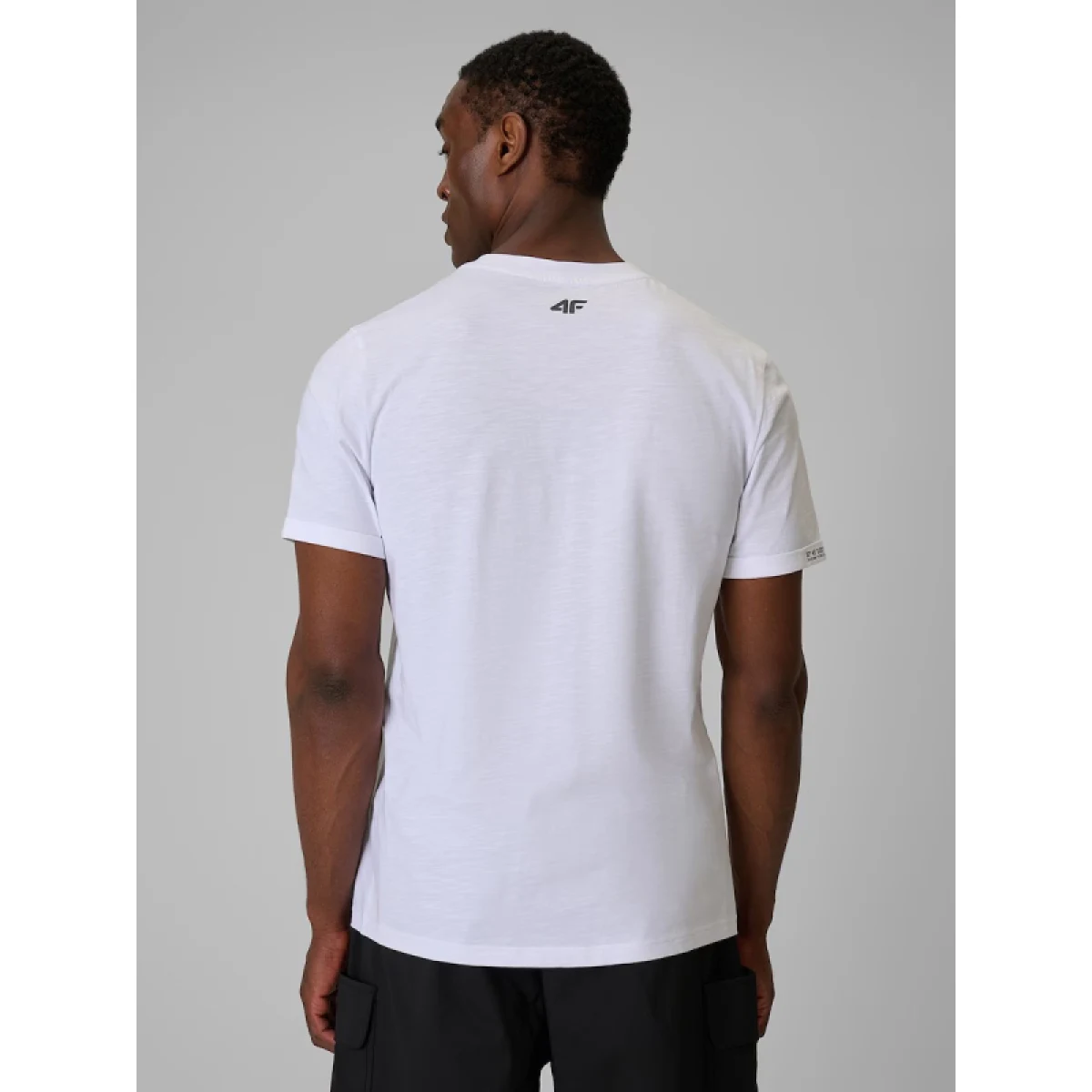 Pánské tričko s krátkým rukávem 4F TSHIRT M3322-10S-WHITE · záber 3