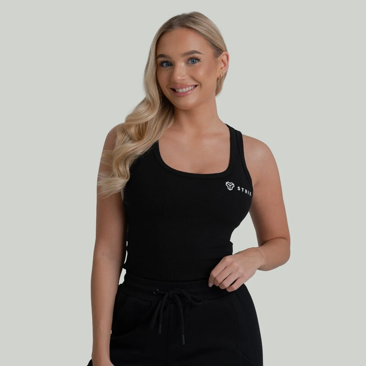 STRIX Dámské tílko Ribbed Black - Velikost: XS | Barva: Čierna | Hmotnost: 0,0941 kg | Balení: 130 · záber 4