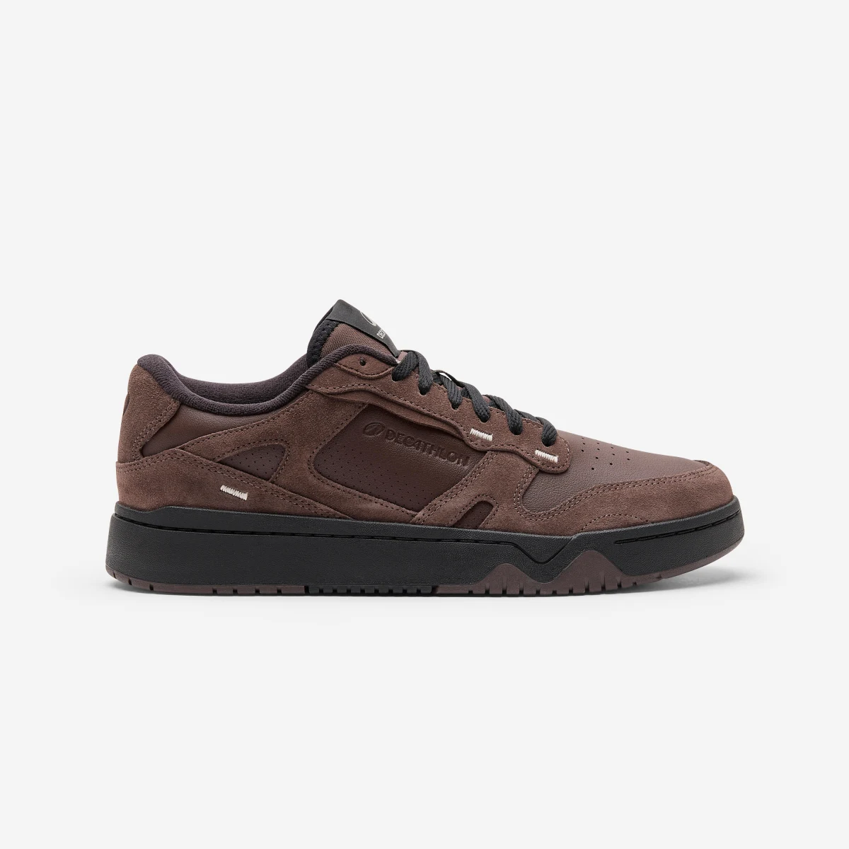 DECATHLON Pánske semišové tenisky CJ80 hnedé 40 · záber 2