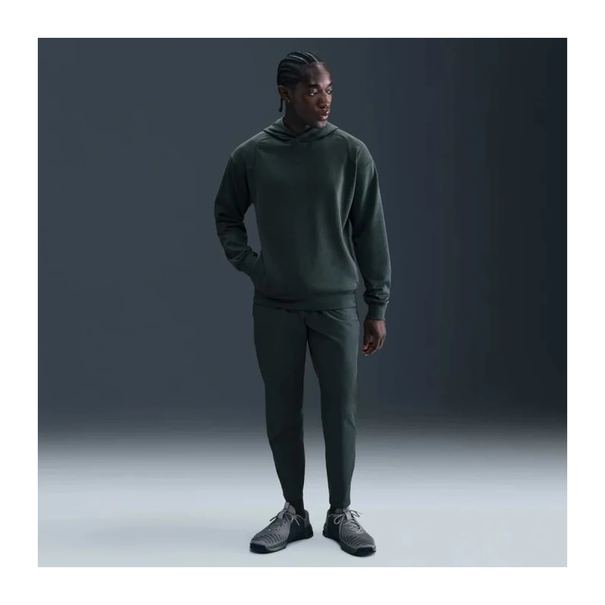 Pánska tréningová mikina s kapucňou NIKE PRO M NP DF NPT MIDLAYER HOODIE SEAWEED BLACK · záber 4