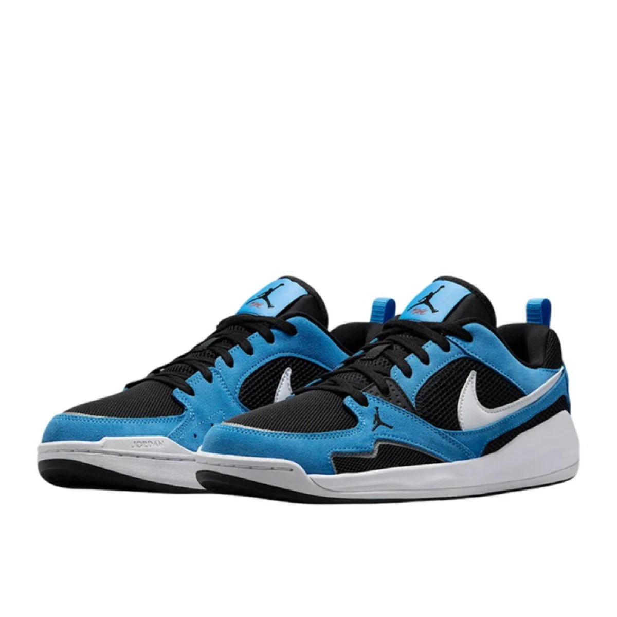 Pánská rekreační obuv NIKE Jordan CMFT Era M black white university blue varsity red · záber 4