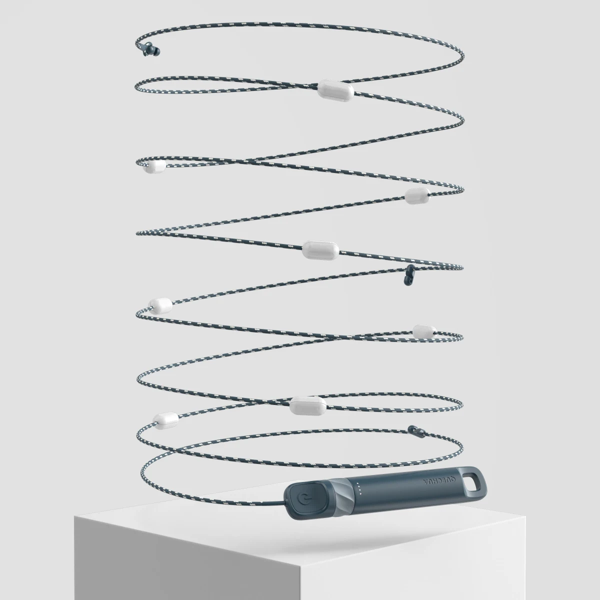 QUECHUA Nabíjateľná kempingová girlanda USB C 200 lúmenov bez · záber 2