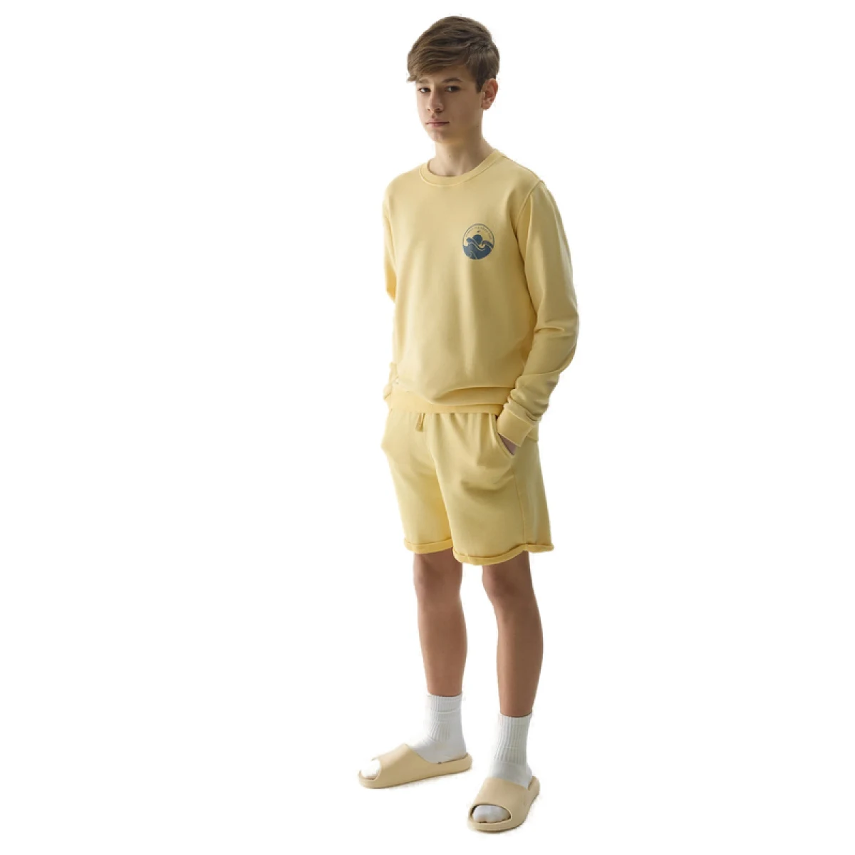 Chlapecké teplákové kraťasy 4F JUNIOR SHORTS CAS-4FJWSS24TSHOM279-73S-LIGHT LEMON · záber 5
