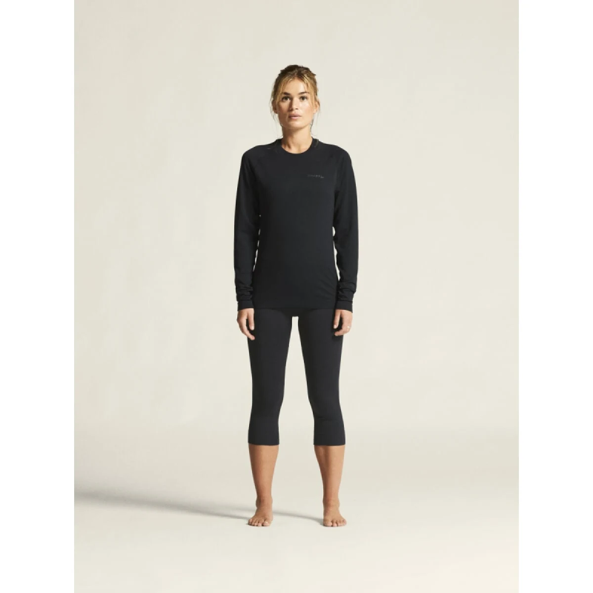Dámske termo tričko s dlhým rukávom CRAFT ACTIVE COMFORT LS 2 W-B999000(B999)-Black · záber 4