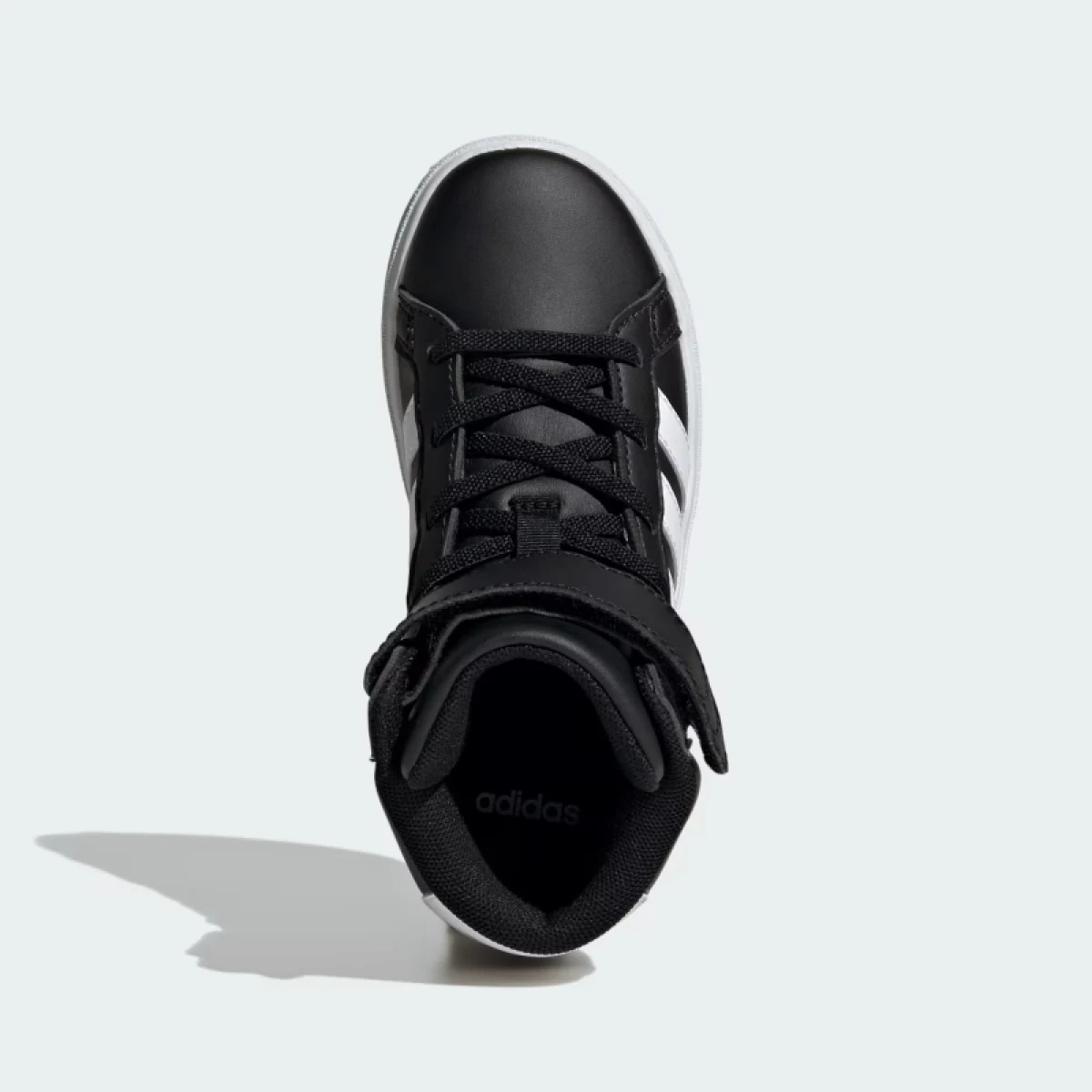Juniorská rekreační obuv ADIDAS Grand Court Mid Jr core black cloud white core black · záber 5