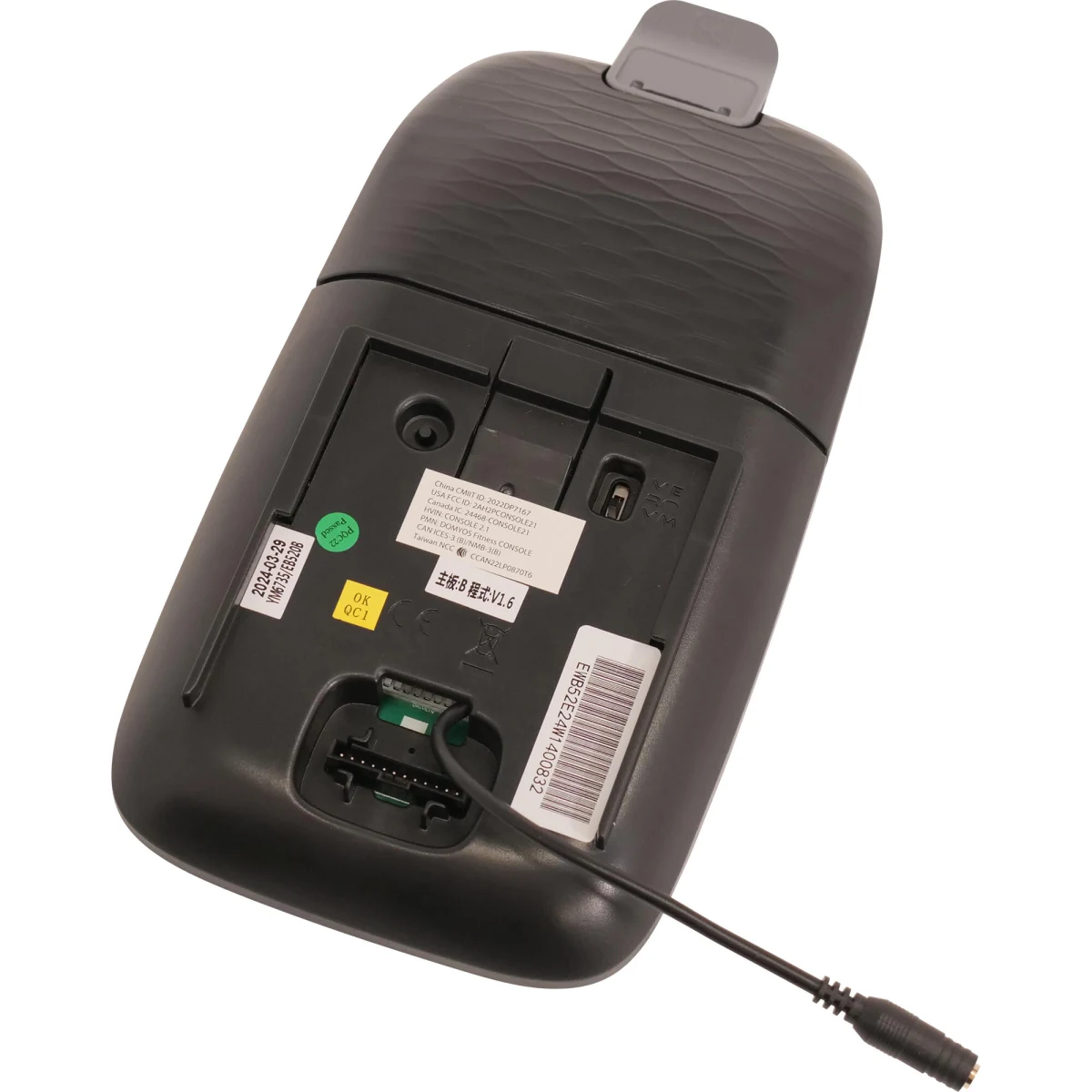 DOMYOS EB 520B – KONZOLA bez · záber 2