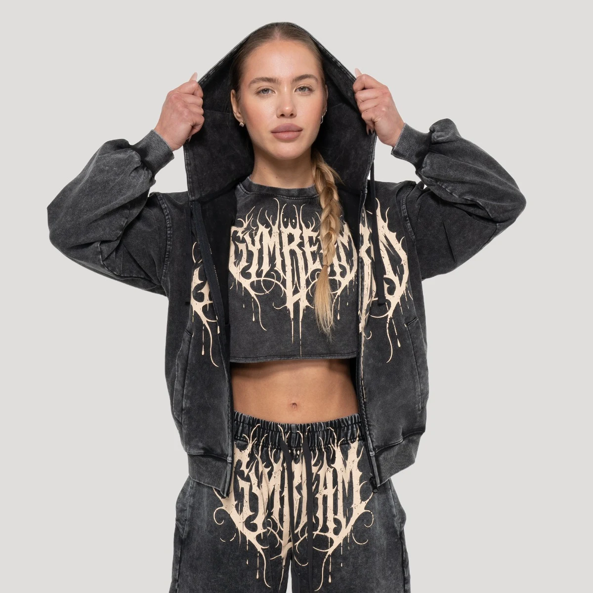 GymBeam Dámská mikina Abyss Charcoal - Velikost: XL | Barva: Čierna | Hmotnost: 0,75 kg | Balení: 26 · záber 3