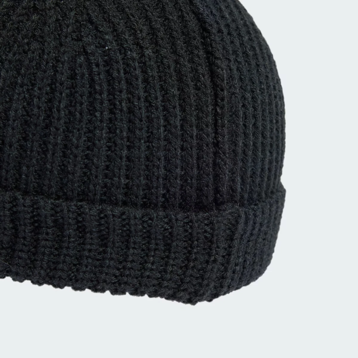 Zimní čepice ADIDAS FISHERMAN BLACK WHITE · záber 5