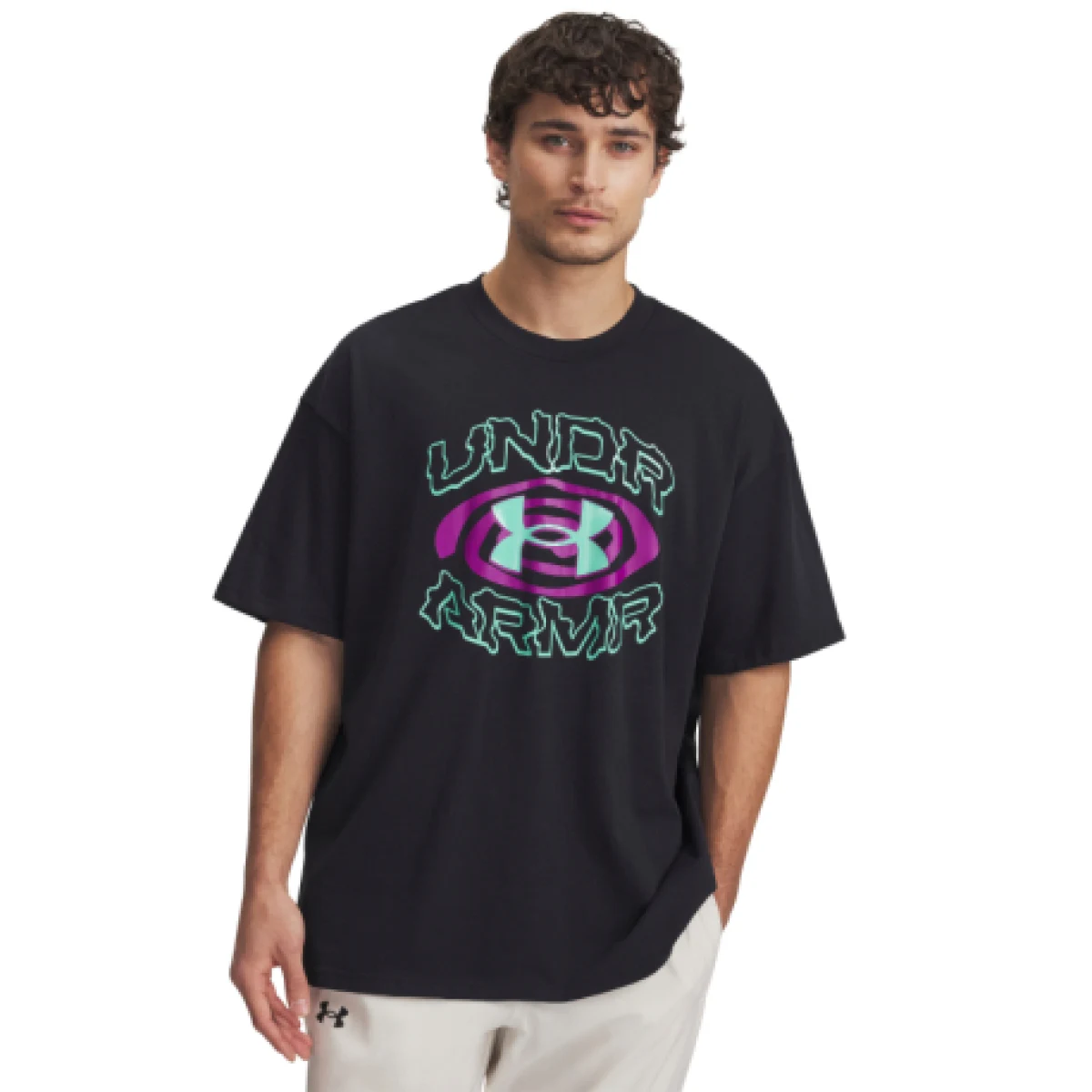 Pánské tričko s krátkým rukávem UNDER ARMOUR UA M HWT Hoops Hoopnotic SS-BLK · záber 1