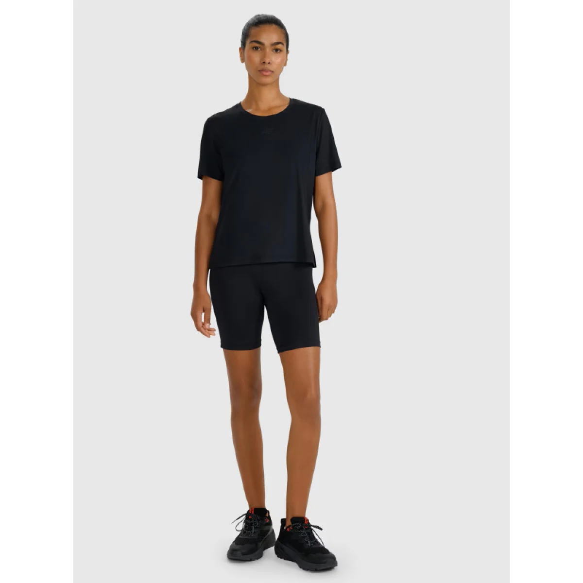 Dámske tréningové tričko s krátkym rukávom 4F TSHIRT FNK F1829-WMM00TFTSF1829-20S-DEEP BLACK · záber 5