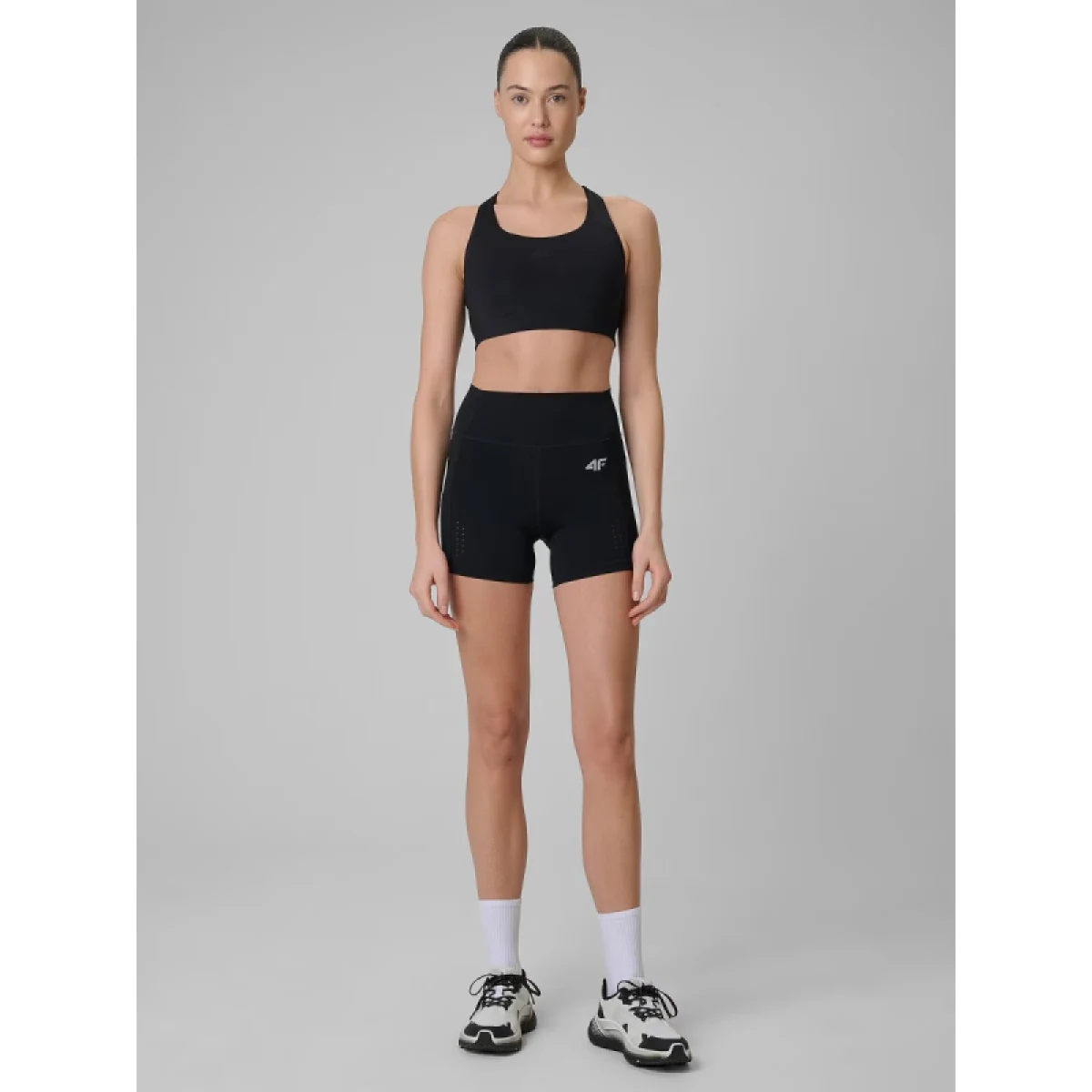 Dámska tréningová športová podprsenka 4F SPORT BRA F222-20S-DEEP BLACK · záber 4