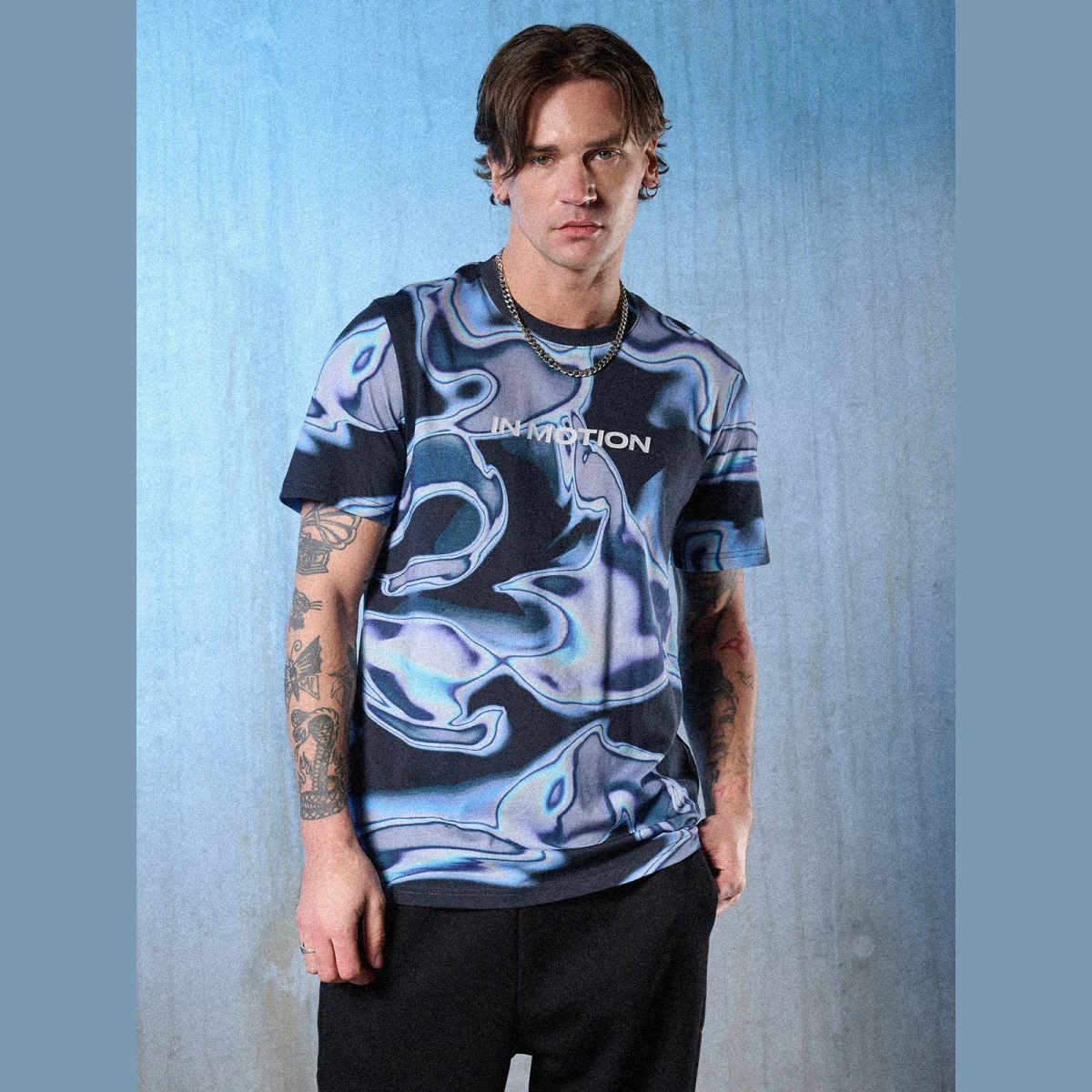 T-shirt regular s potlačou pánsky - tmavomodrá · záber 5