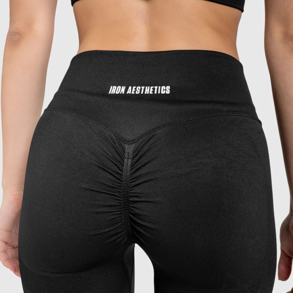 Bezšvové legíny Iron Aesthetics Seamless Butt, čierne · záber 5