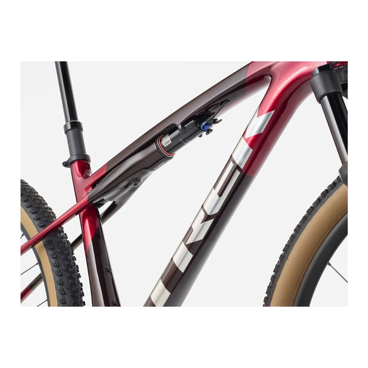 Trek Supercaliber SL 9.6 Gen 2 Fury Red/Carbon Red Smoke 2026 - Velikost: L · záber 3