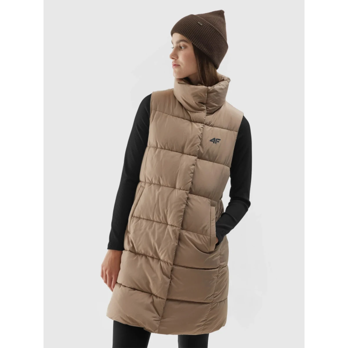 Dámská vesta 4F VEST-AW23TVESF076-82S-LIGHT BROWN · záber 2
