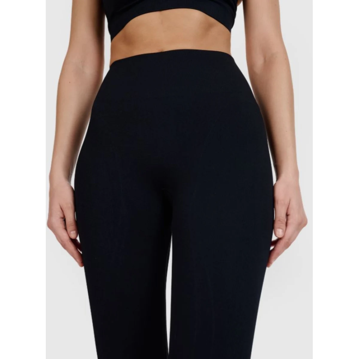 Dámské legíny 4F TIGHTS FNK F347-20S-DEEP BLACK · záber 6