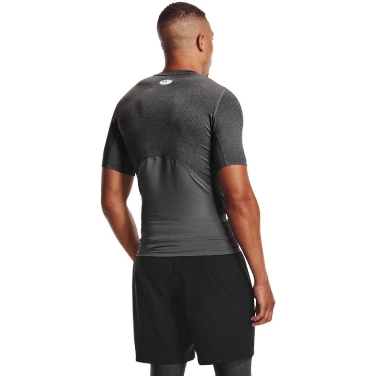 Pánske kompresné tričko s krátkym rukávom UNDER ARMOUR UA HG Armour Comp SS-GRY · záber 3