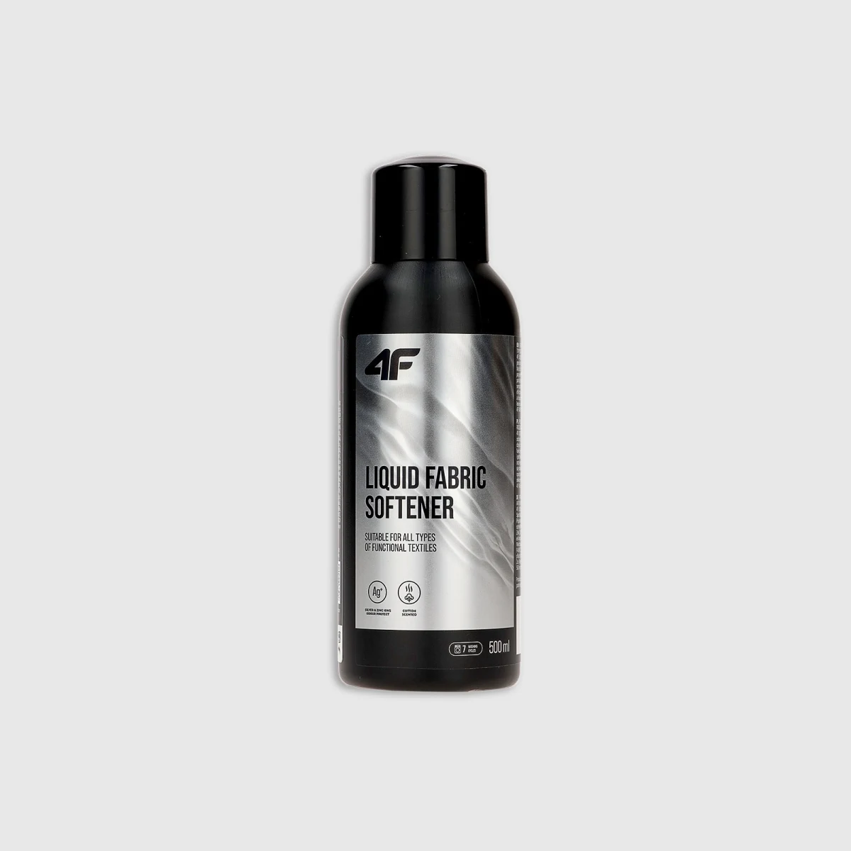 Tekutina (500ml) na máchání sportovního oblečení · záber 1