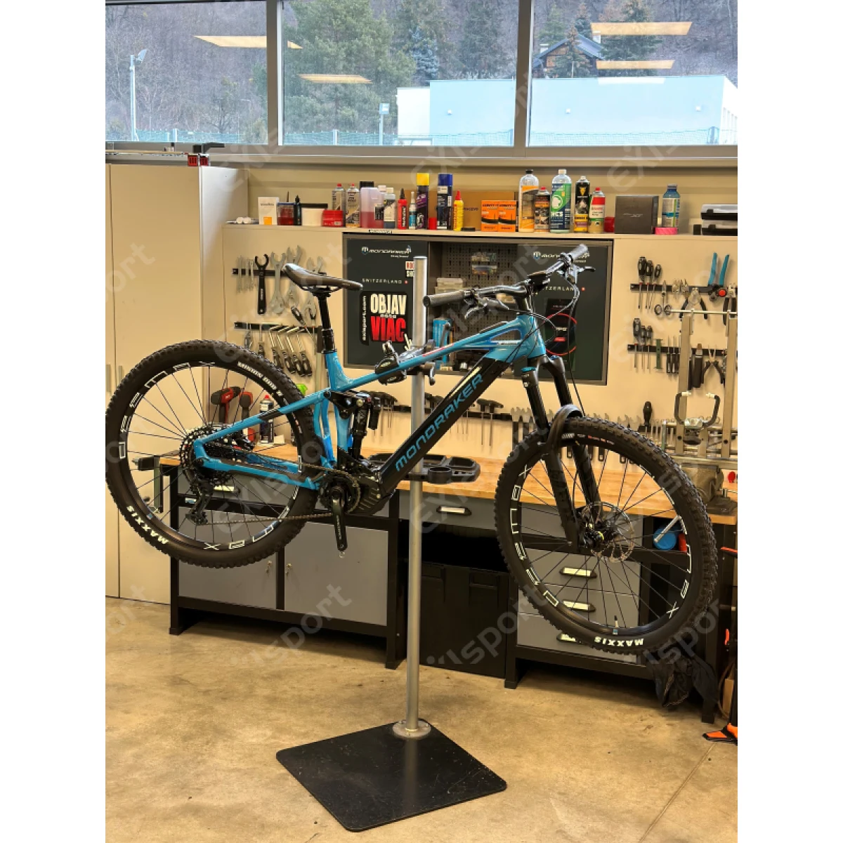 Horské elektrokolo MONDRAKER Crafty R, marlin blue black · záber 5