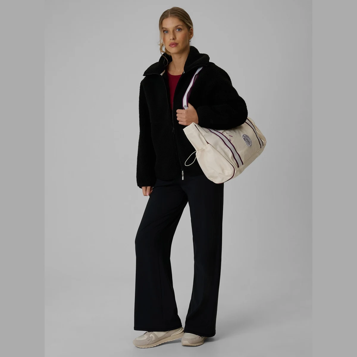 Fleece sherpa loose so stojačikom dámsky - čierny · záber 2