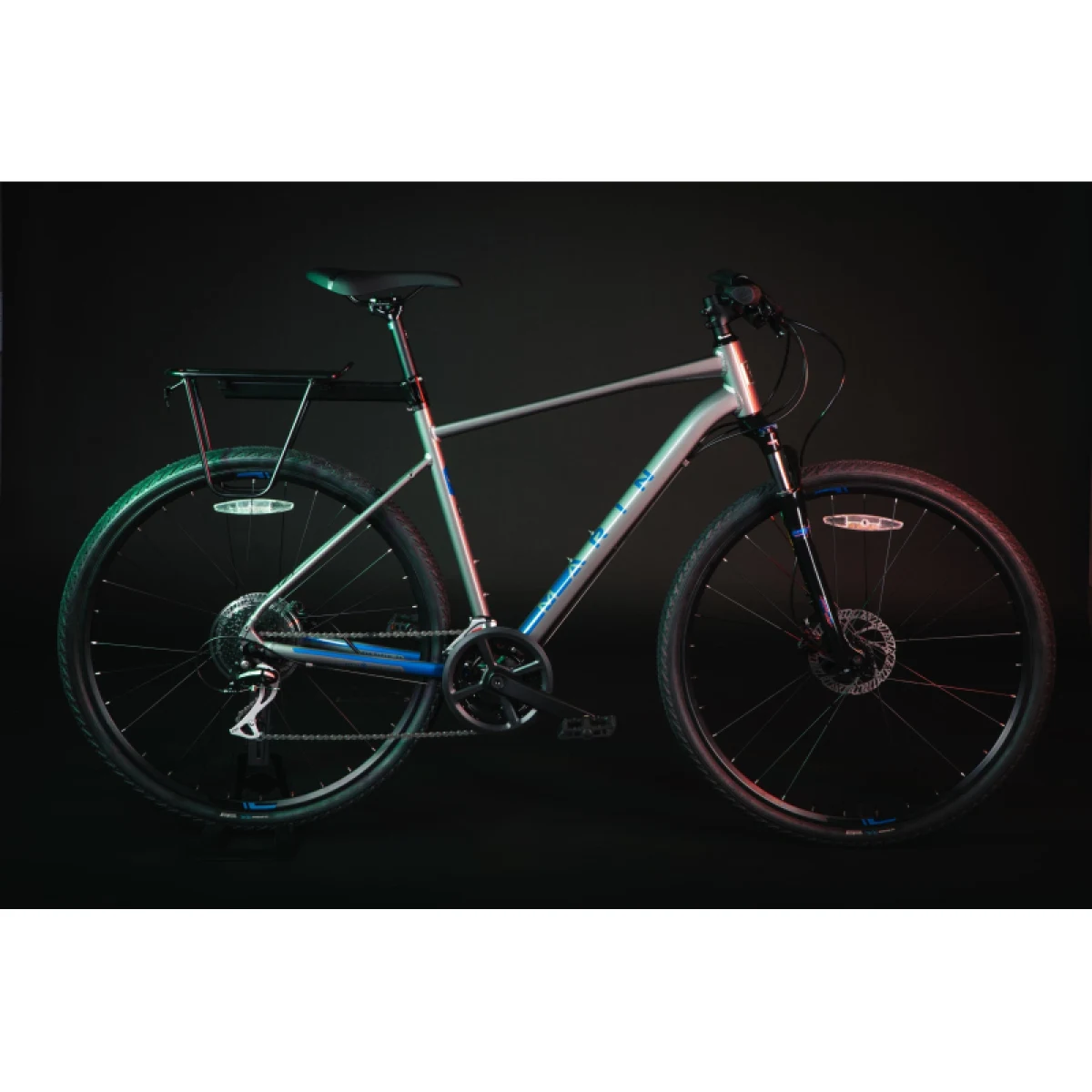 Nosič na kolo FORCE Bike rack with side panel, AL · záber 4