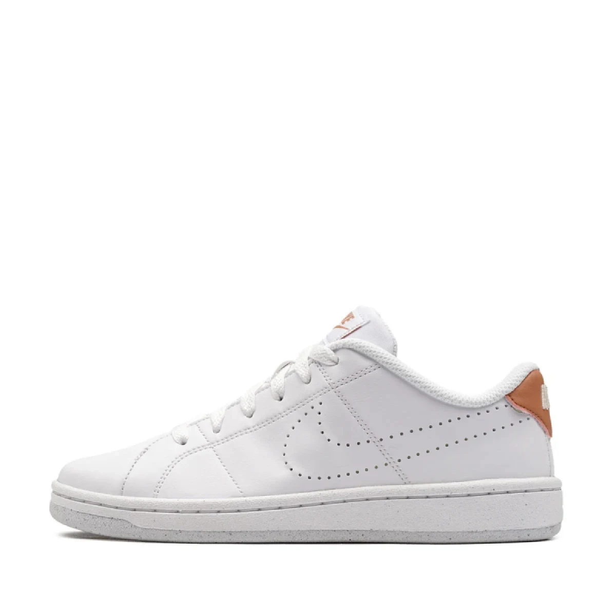 Dámská rekreační obuv NIKE Court Royale 2 Next Nature white amber brown guava ice · záber 2