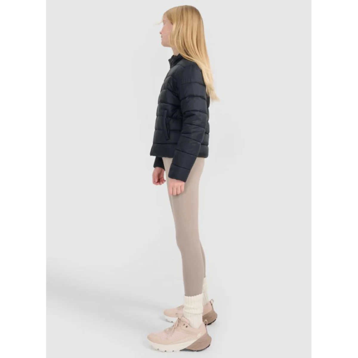 Dívčí bunda 4F JUNIOR DOWN JACKET-JWSS25TDJAF515-20S-BLACK · záber 7